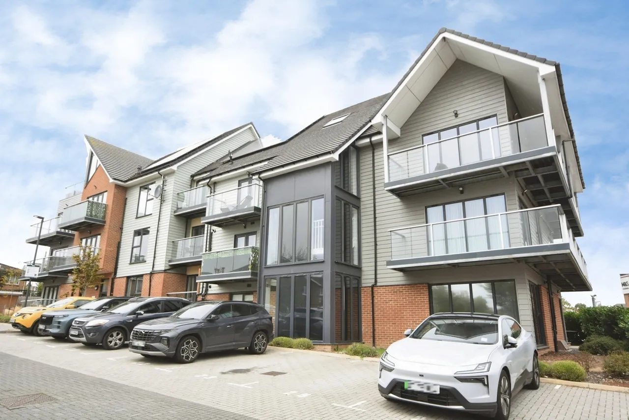 Eastwood Road, Rayleigh, SS6, photo 13