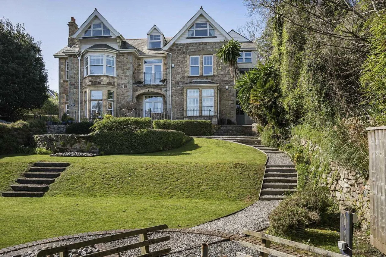 Riverside, Lelant, St. Ives, Cornwall, TR26 3DP, photo 16