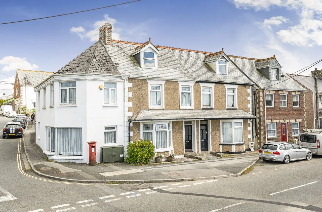 4 bed property for sale — Parka Road, St. Columb Road, St. Columb, Cornwall, TR9