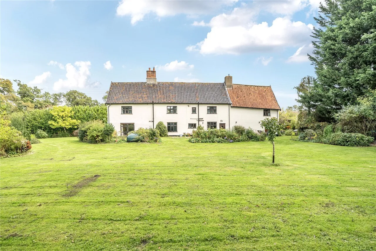 Hall Lane, Rushall, IP21, photo 15