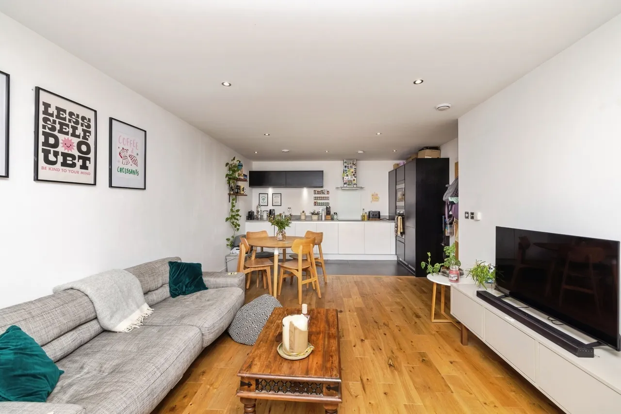 Eltringham Street, London, SW18, photo 10