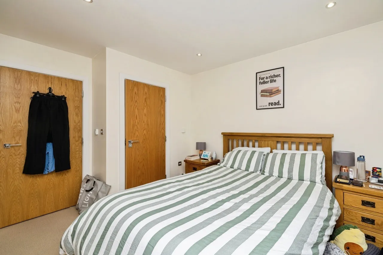 Eltringham Street, London, SW18, photo 4