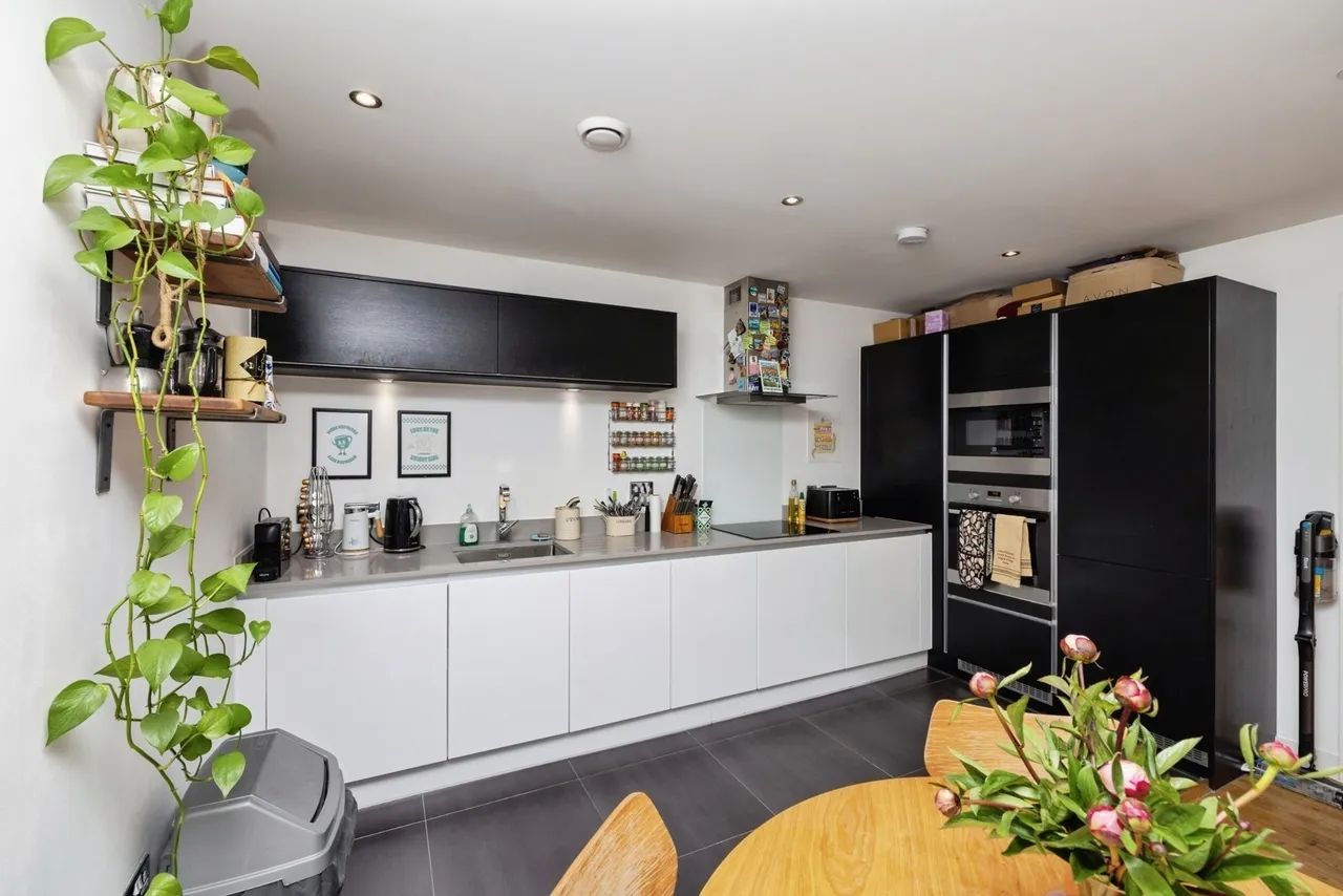 Eltringham Street, London, SW18, photo 5