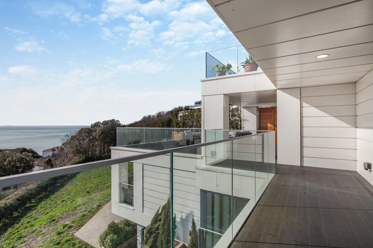 Martello House, Encombe, Sandgate, Kent, CT20 3TT, photo 4