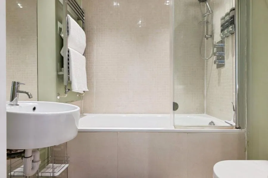 Cornwall Crescent, London, W11, photo 8