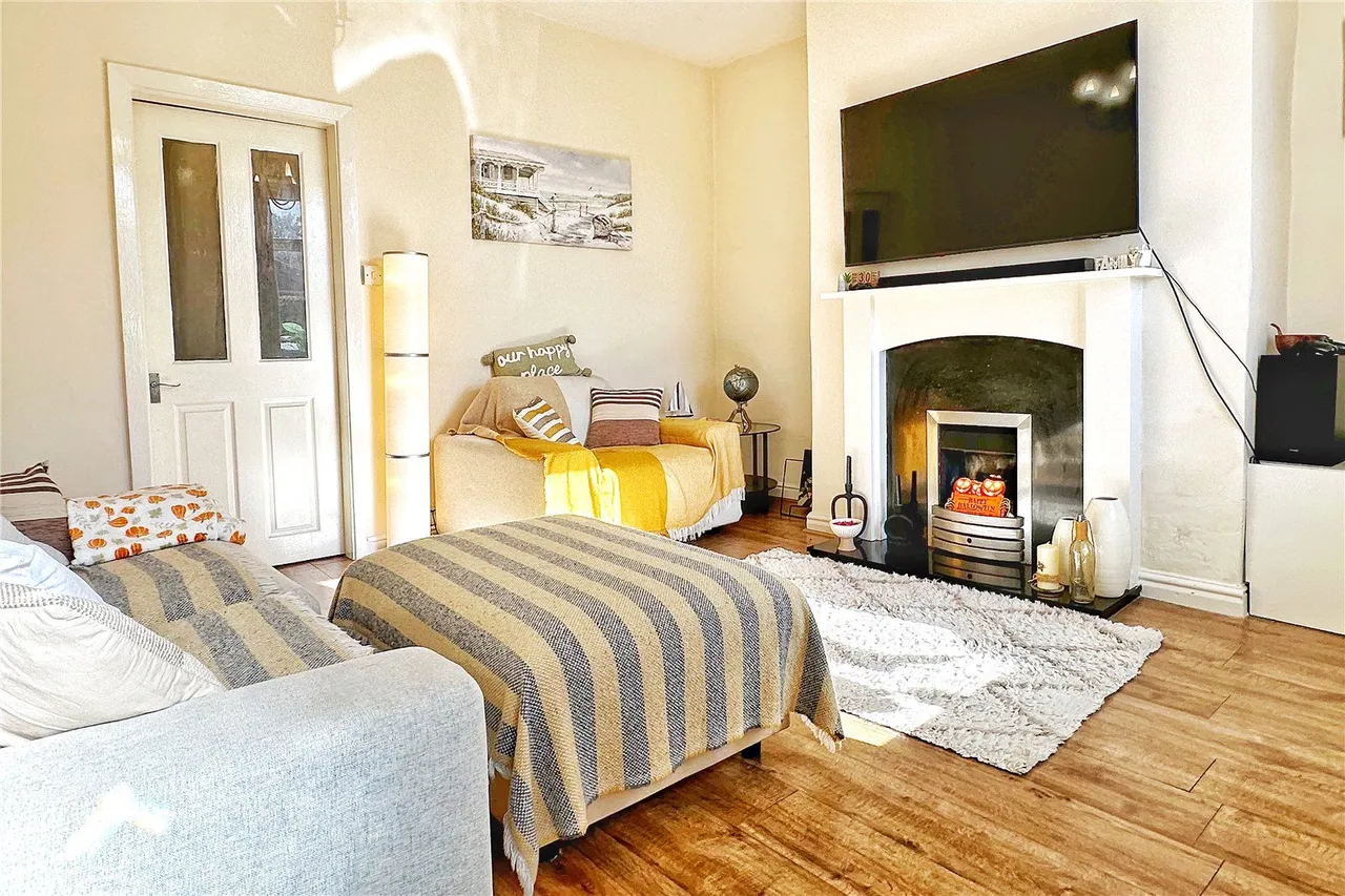 Langham Street, Ashton-under-Lyne, OL7, photo 2