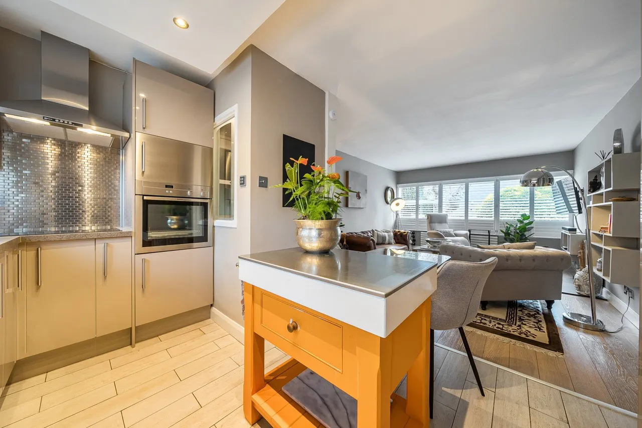 The Priory, London, SE3, photo 4