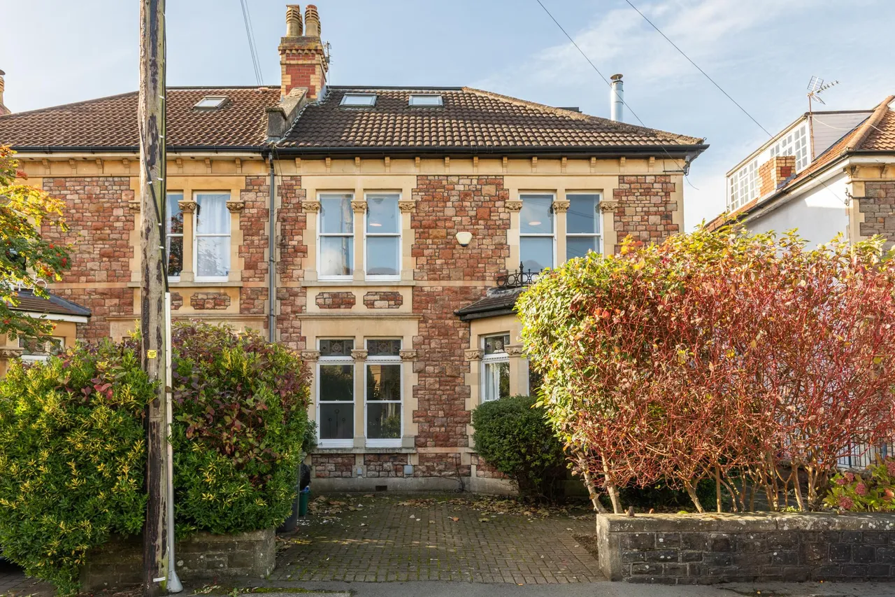7 bed house for sale, Logan Road, Bristol, BS7