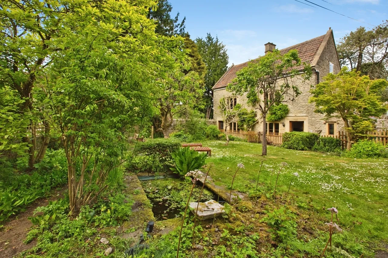 4 bed house for sale, Brewery Lane, Lower Charlton, BA4