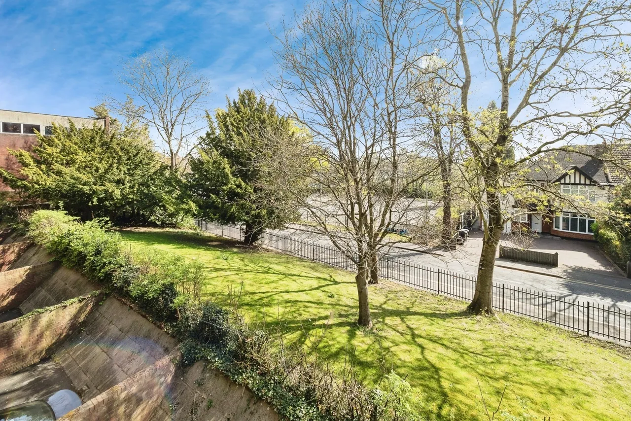 Tamar Square, WOODFORD GREEN, Essex, IG8, photo 15