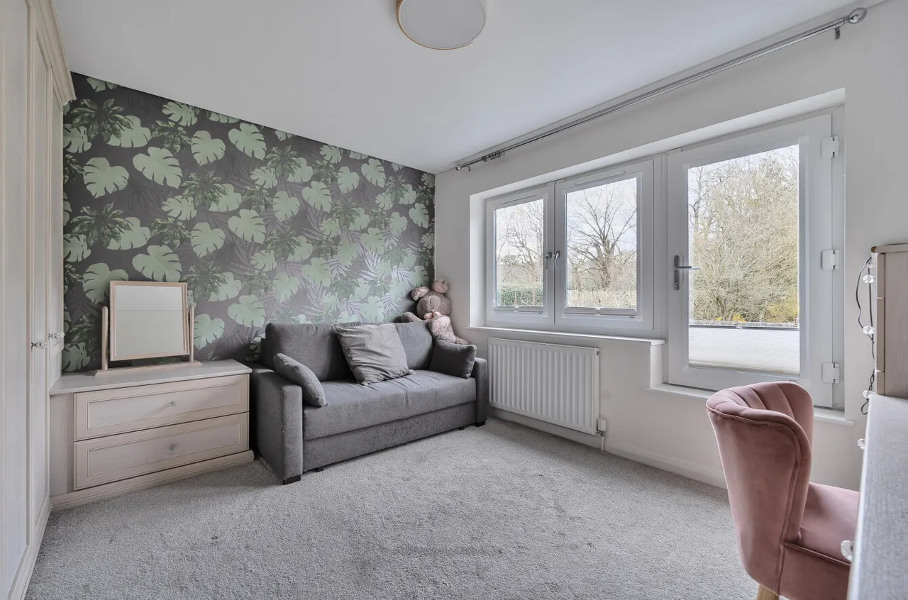 Old Bisley Road, Frimley, Surrey, GU16 9RE, photo 18