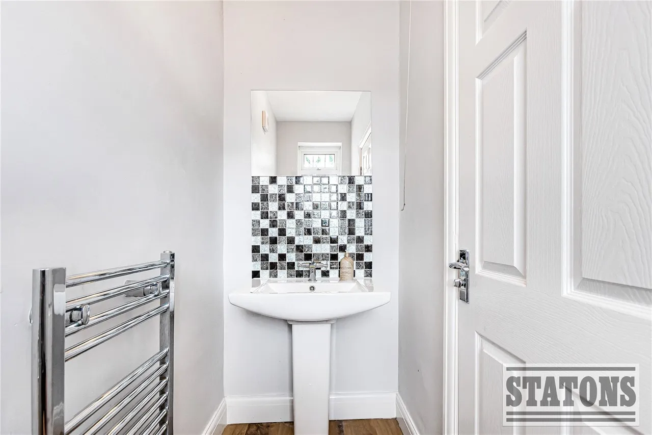 Mountway, Potters Bar, Hertfordshire, EN6 1ER, photo 11