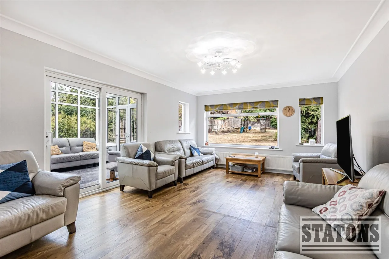 Mountway, Potters Bar, Hertfordshire, EN6 1ER, photo 4