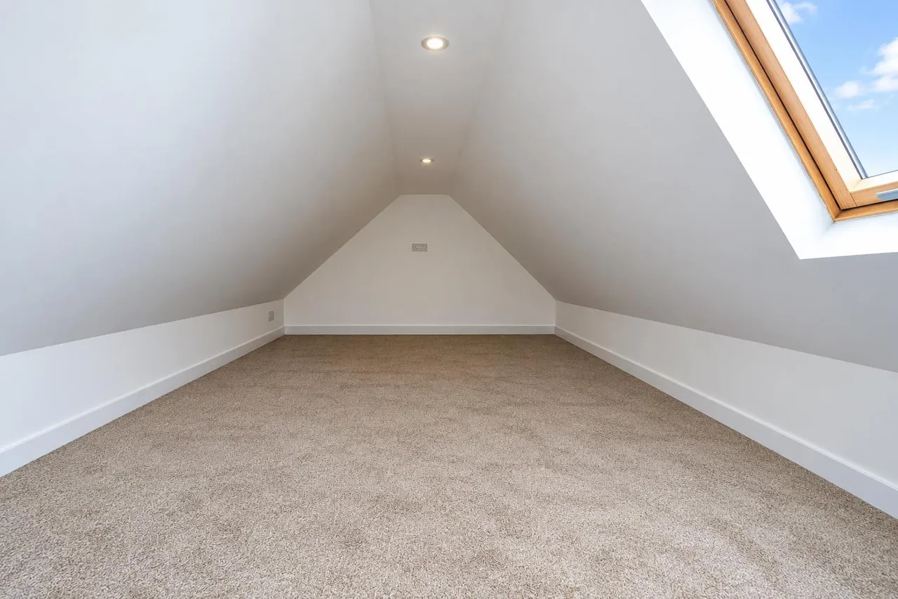 Boscobel Road, St Leonards-On-Sea, photo 13