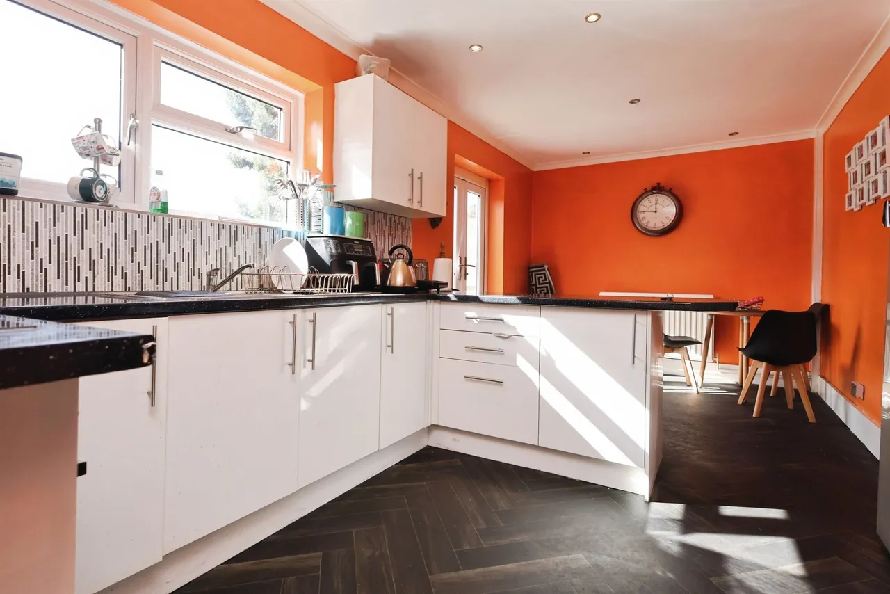 Eagle Close, Rowley Regis, B65, photo 6