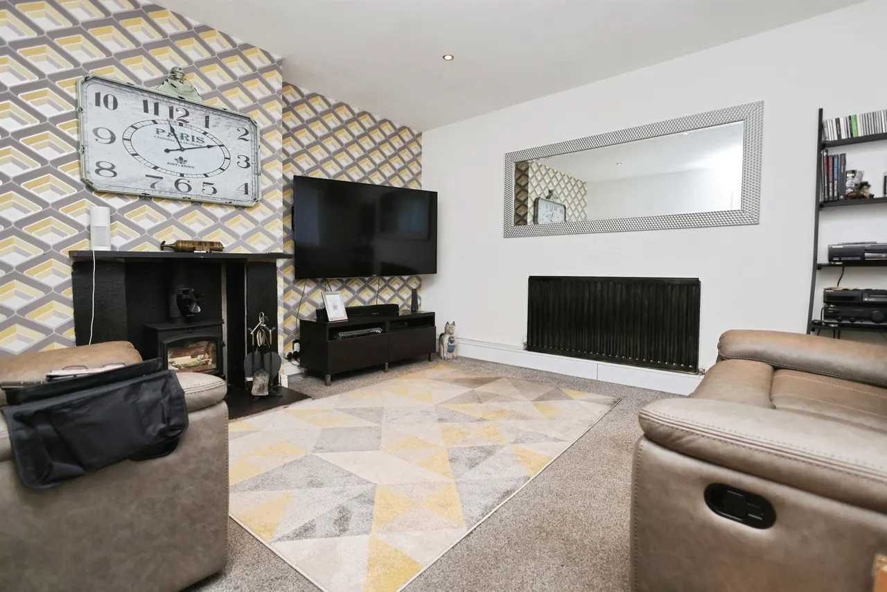 Eagle Close, Rowley Regis, B65, photo 2