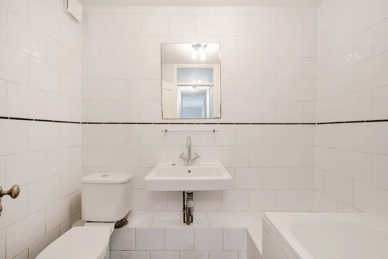 Lydney Close, Southfields, SW19, photo 7