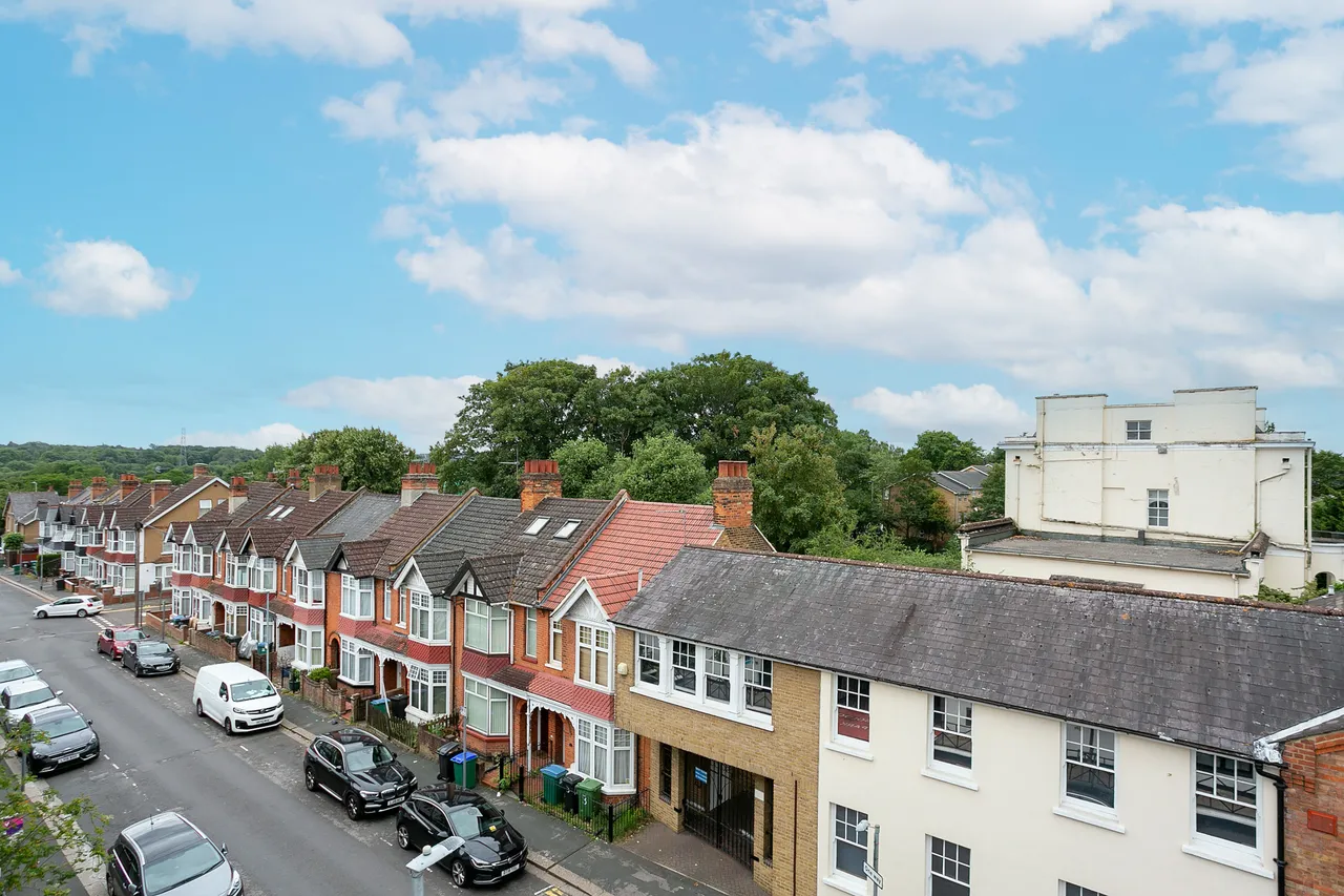 Watford, WD18, photo 8