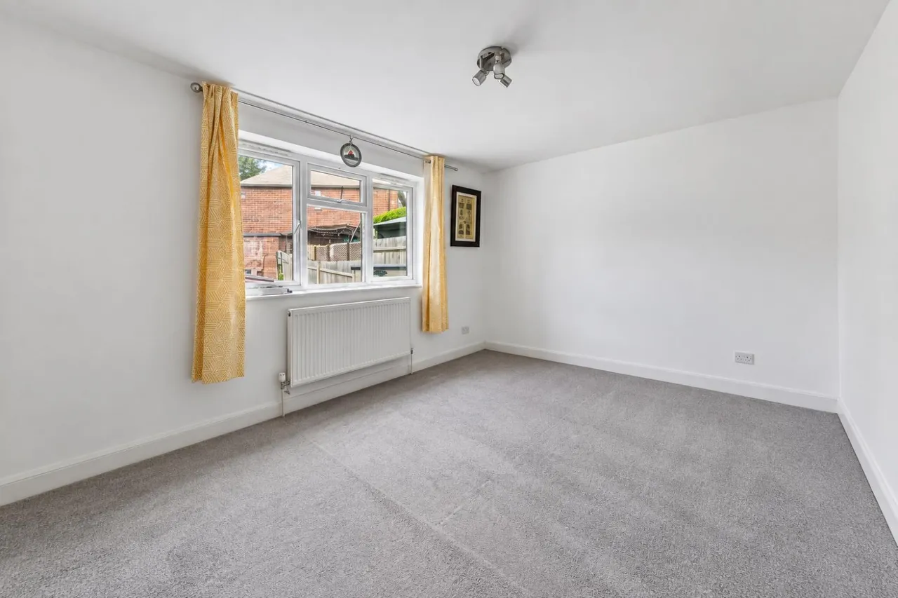 Avon Close, Worcester Park, photo 9