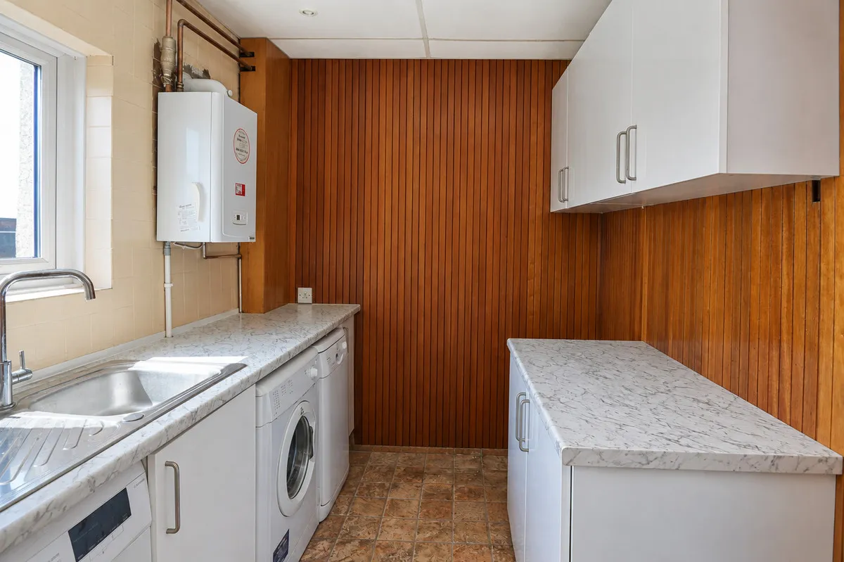 Horndon Road, Romford, RM5, photo 10