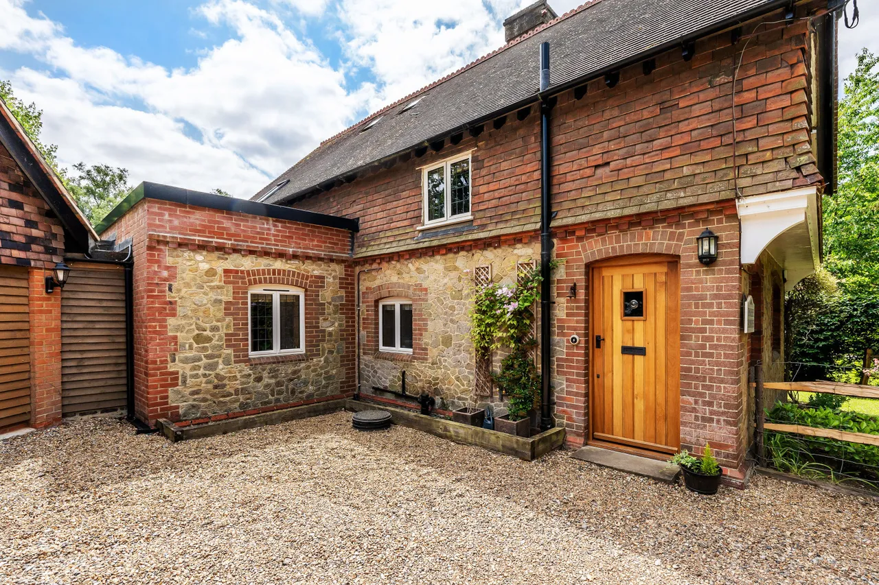 Itchingwood Common Road, Limpsfield, RH8, photo 24