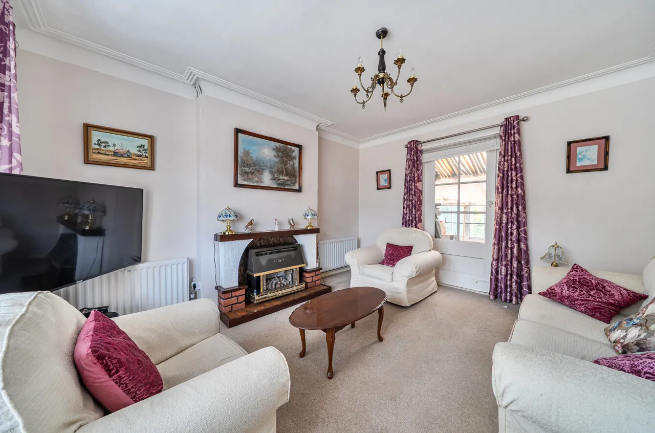 Frimley Road, Ash Vale, GU12, photo 3