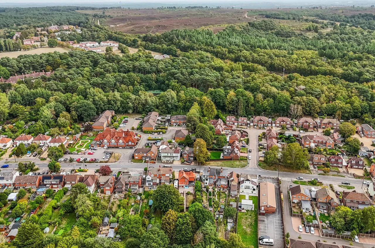 Frimley Road, Ash Vale, GU12, photo 25
