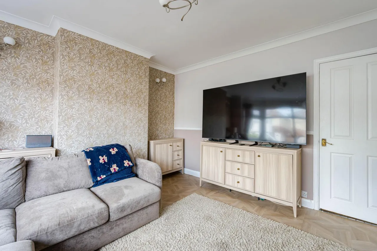 Edward Crescent, Skegness, PE25, photo 5