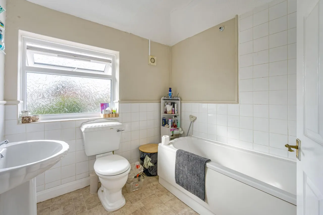 Edward Crescent, Skegness, PE25, photo 11