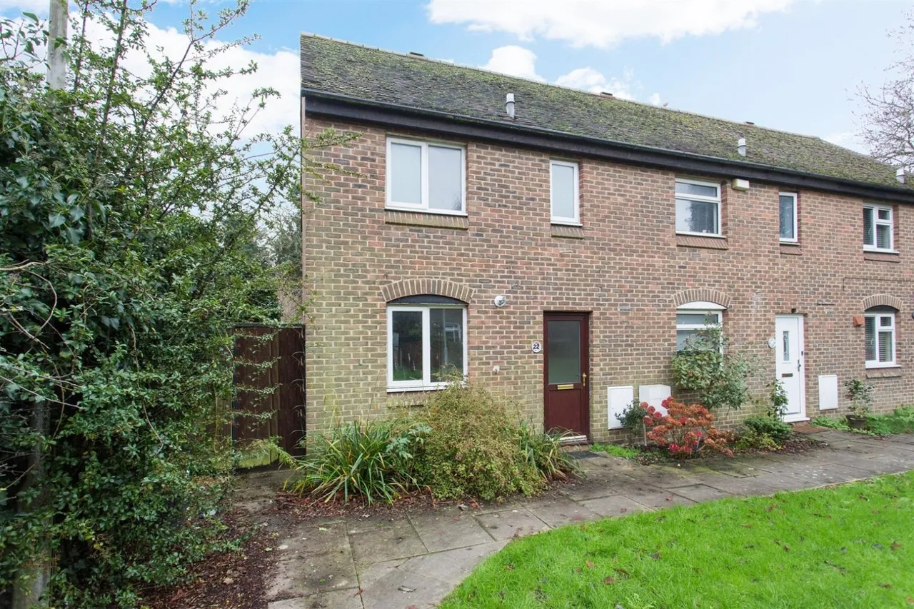 2 bed house to rent, Spring Lane, Canterbury, CT1