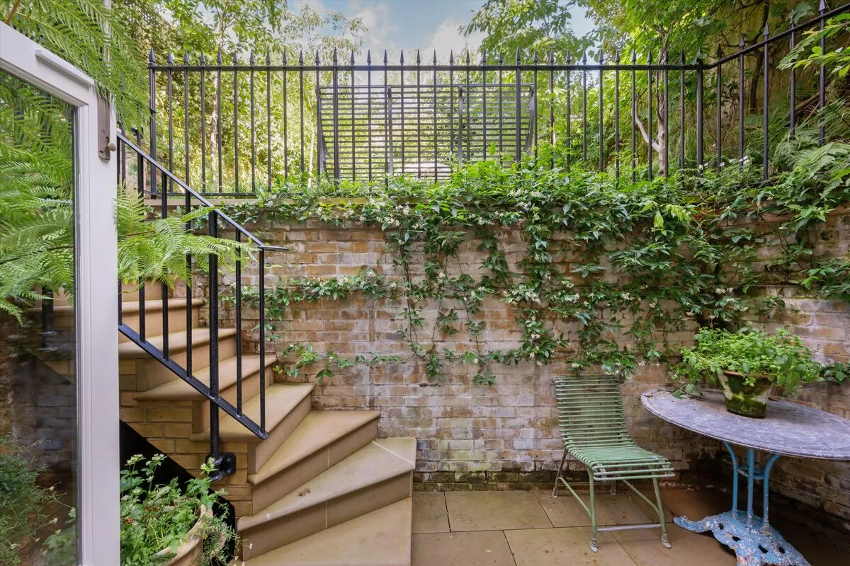 South Hill Park Gardens, London, NW3, photo 26