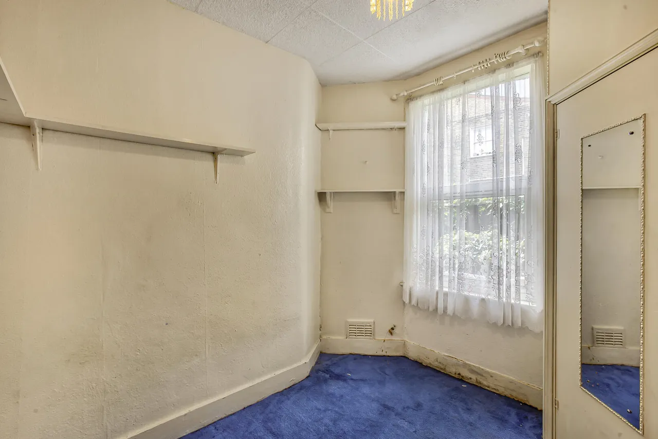 Dornton Road, London, photo 25