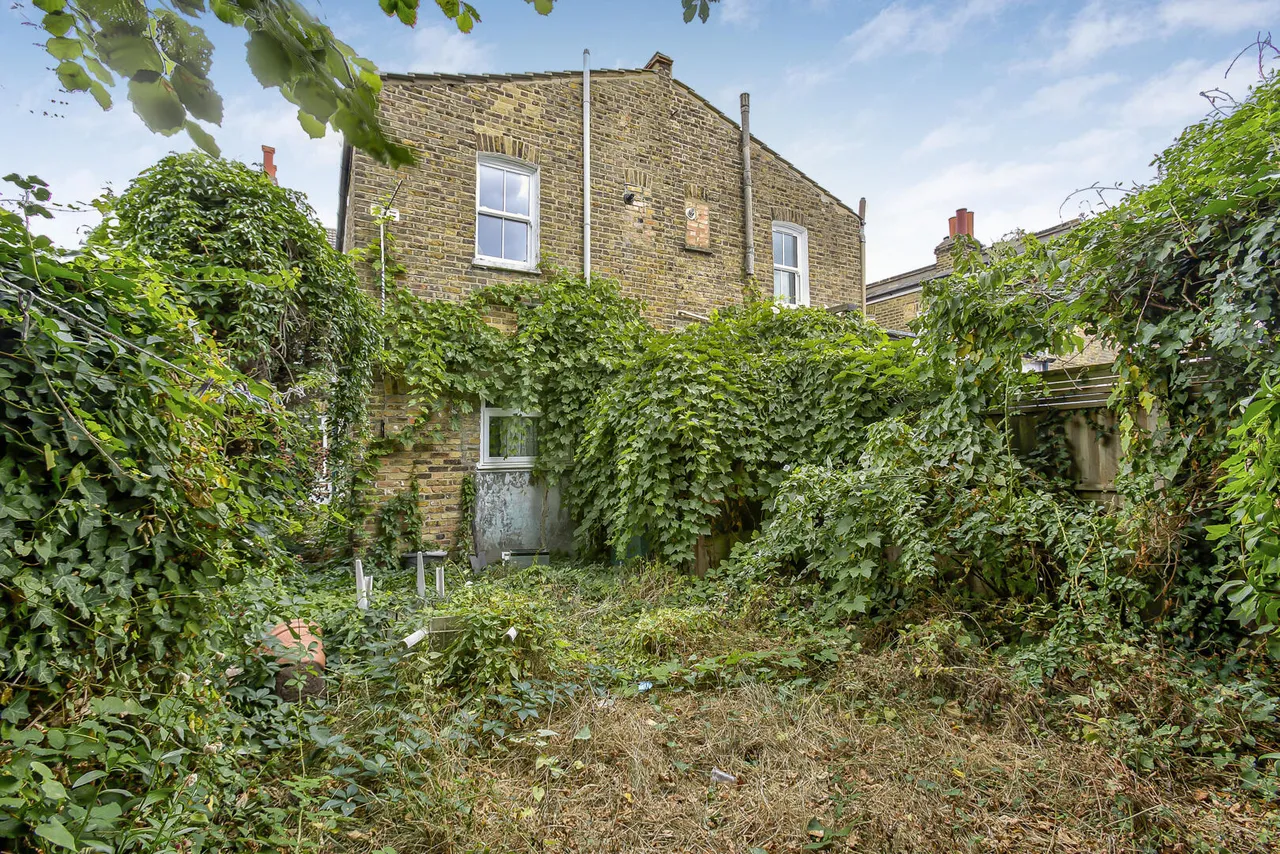 Dornton Road, London, photo 12