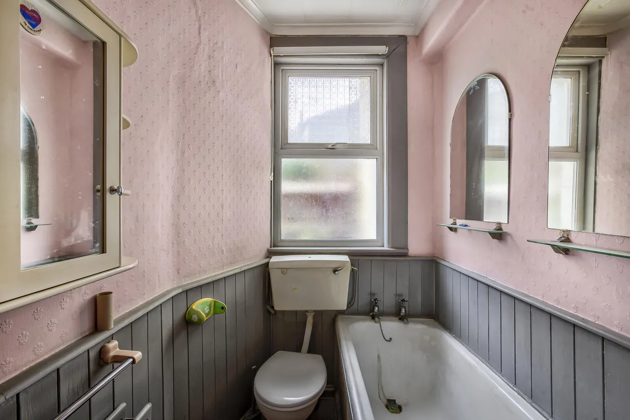 Dornton Road, London, photo 24