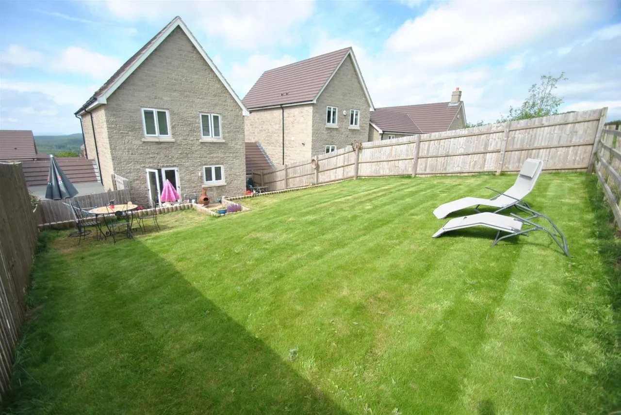 Sneyd Wood Road, Cinderford, GL14, photo 15