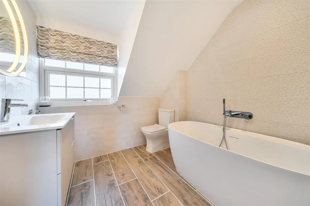 Giles Close, Fareham, photo 15