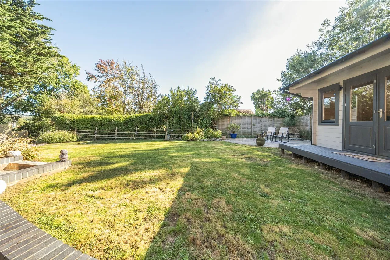 Giles Close, Fareham, photo 12
