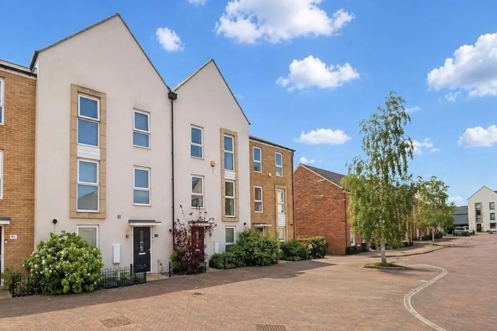 Simford Way, Whitehouse, photo 23