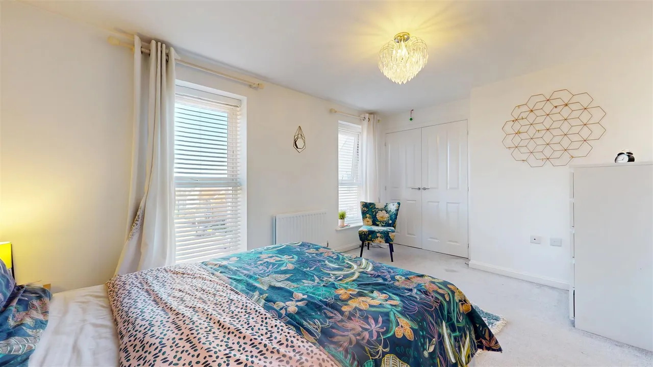 Simford Way, Whitehouse, photo 14