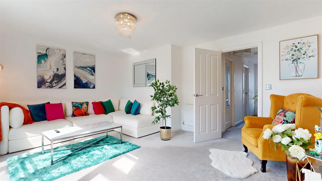 Simford Way, Whitehouse, photo 9