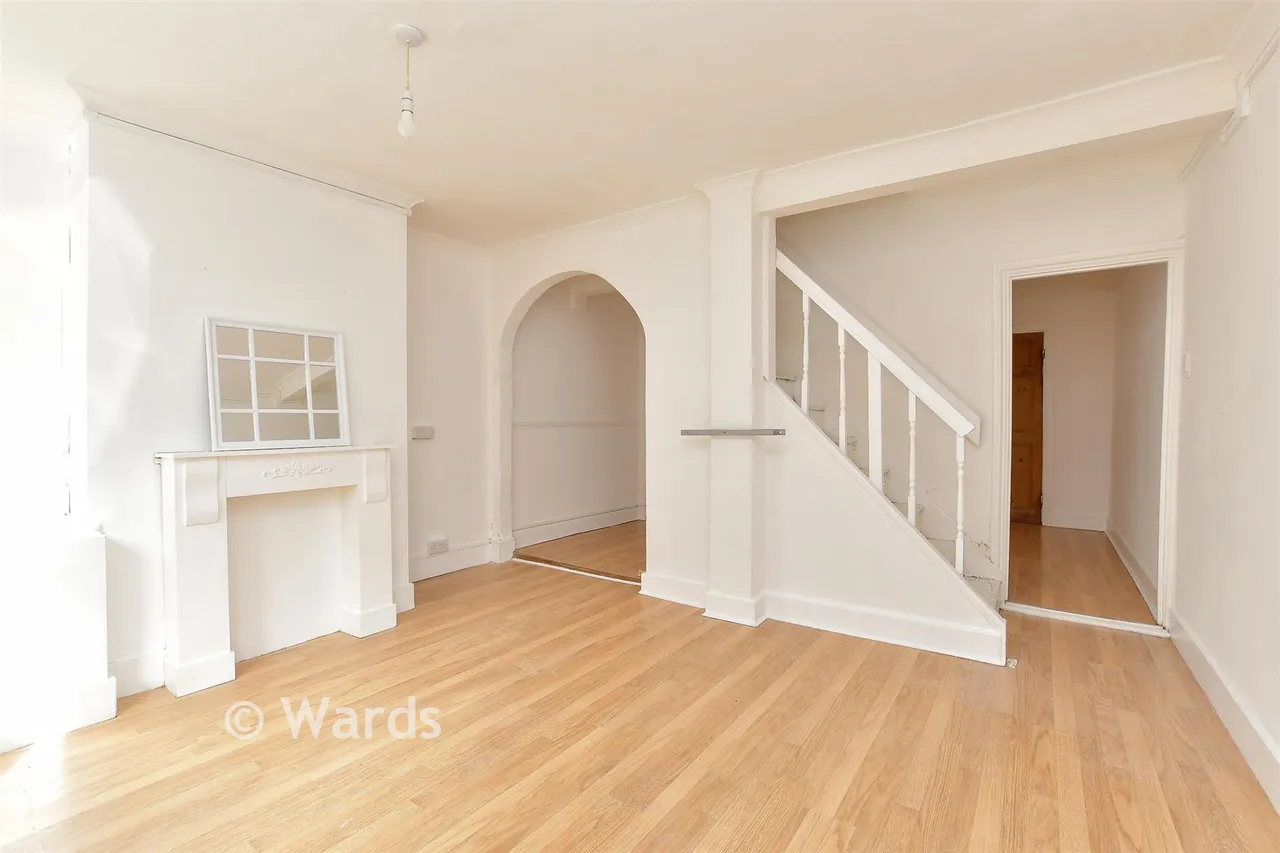 Acorn Street, Sheerness, ME12, photo 2