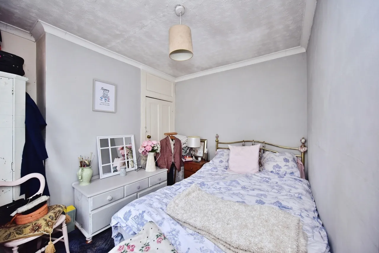 Luton Road, Chatham, ME4, photo 5