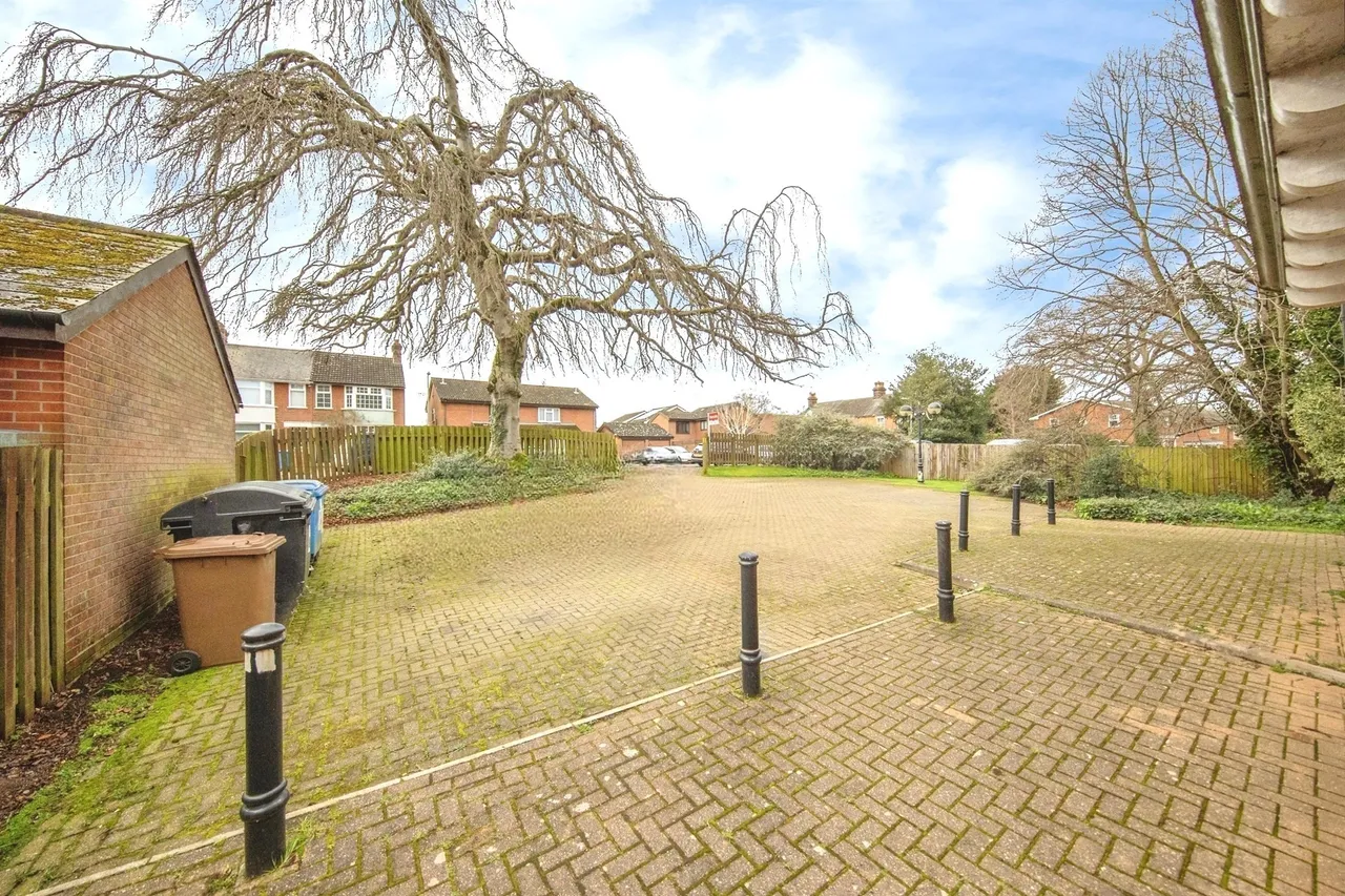Rose Hill Crescent, Ipswich, IP3, photo 12