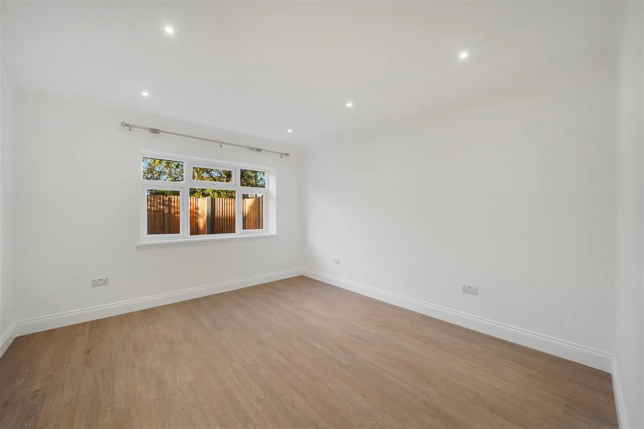 Shelley Gardens, North Wembley, HA0, photo 9