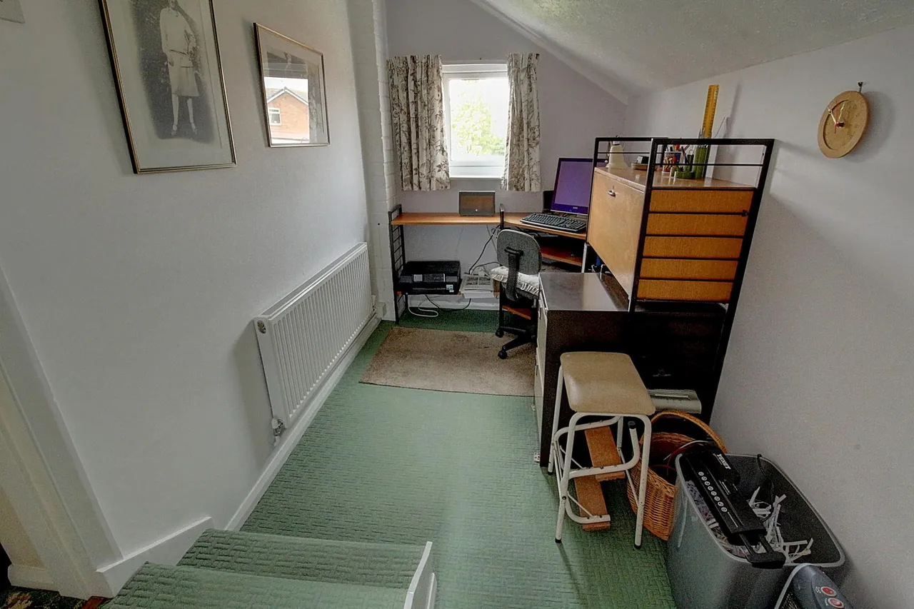 Langdale Drive, Nuneaton, CV11, photo 18