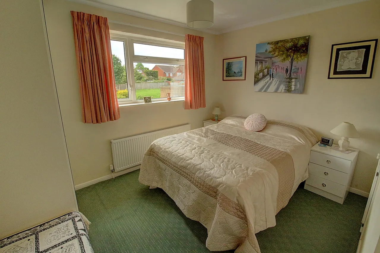 Langdale Drive, Nuneaton, CV11, photo 19