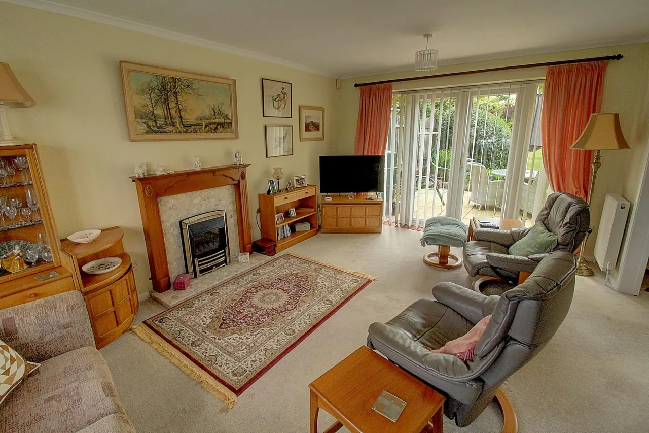 Langdale Drive, Nuneaton, CV11, photo 6