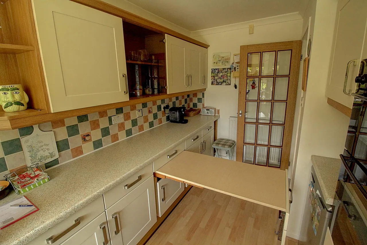 Langdale Drive, Nuneaton, CV11, photo 10