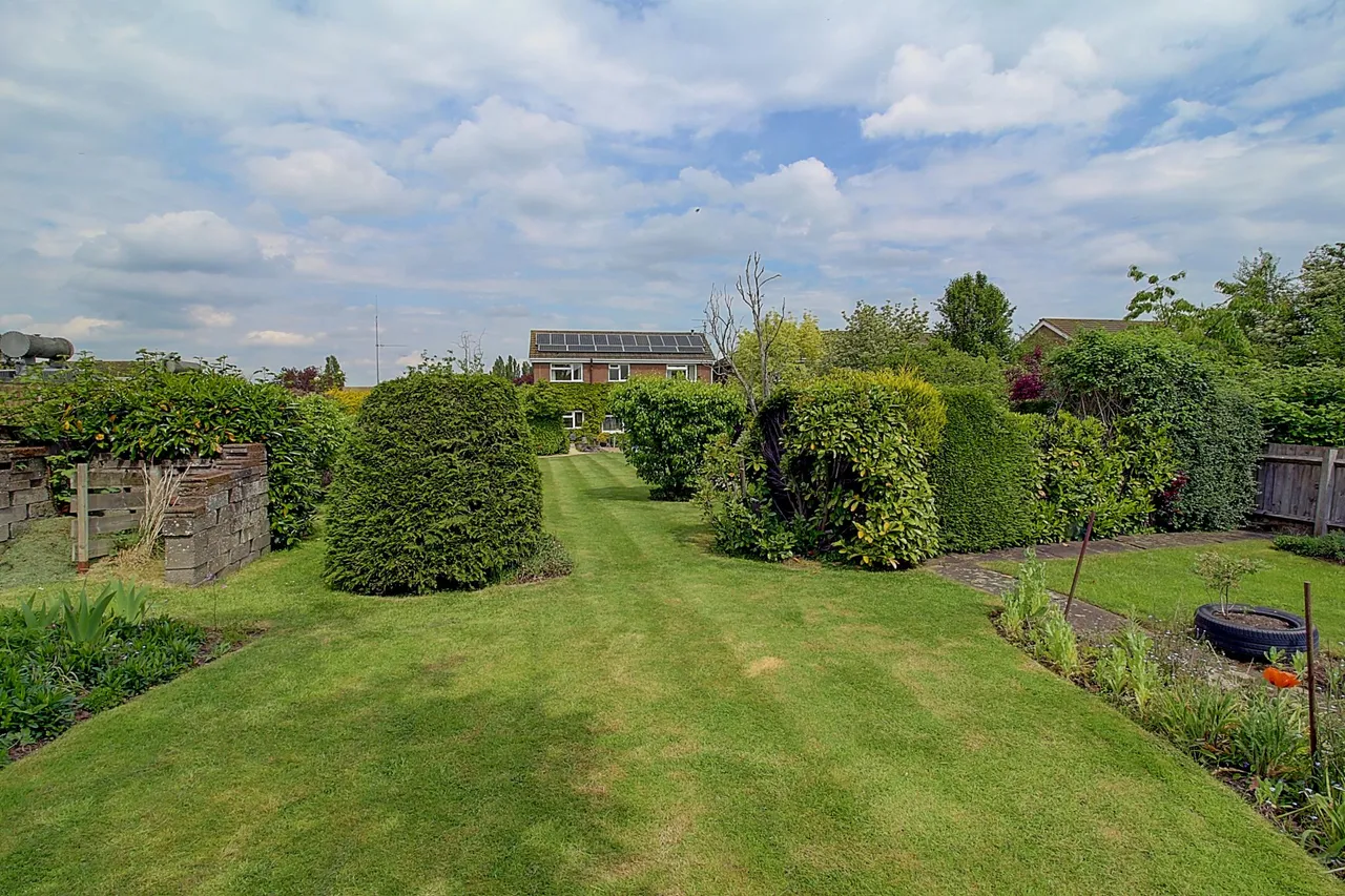 Langdale Drive, Nuneaton, CV11, photo 23