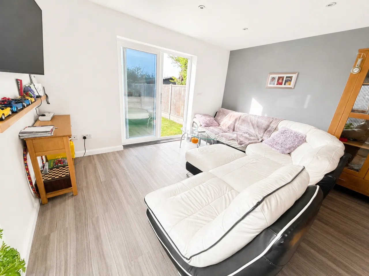 Grove Road, Houghton Regis, photo 3
